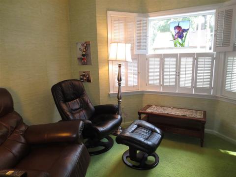 1318 Maxine St, Flint, MI 48503 photo 7