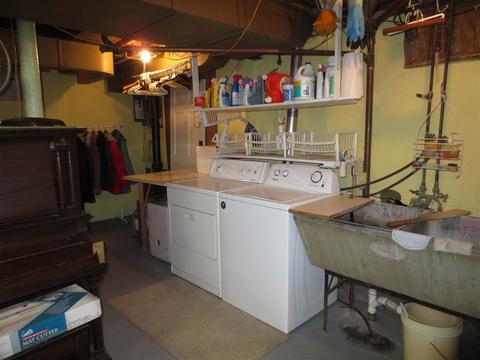 1318 Maxine St, Flint, MI 48503 photo 35
