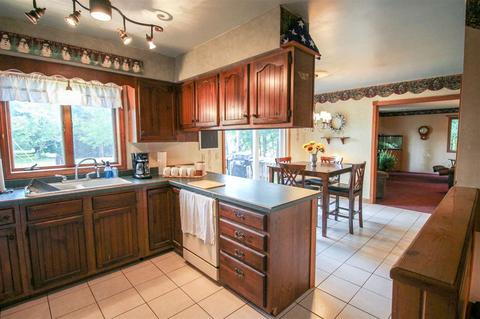 7107 Gillette, Flushing, MI 48433 photo 4