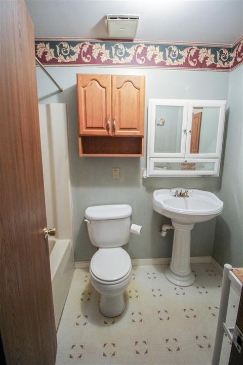 7107 Gillette, Flushing, MI 48433 photo 11