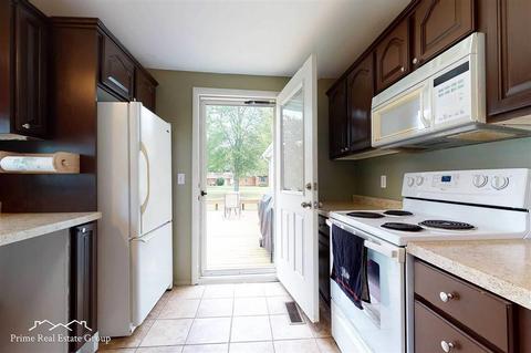 6099 E Potter, Davison, MI 48423 photo 18