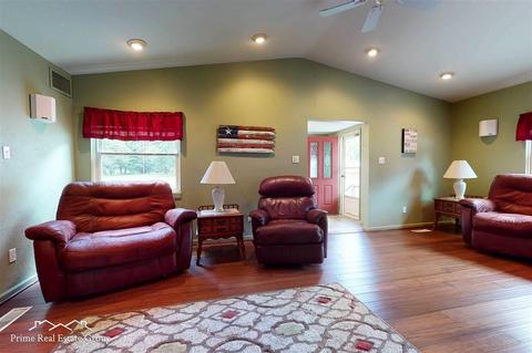 6099 E Potter, Davison, MI 48423 photo 5