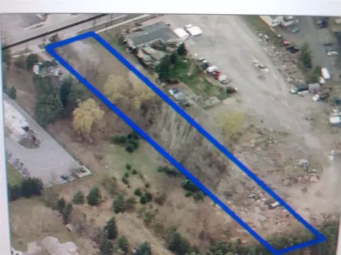 513 W Broad, Linden, MI 48451