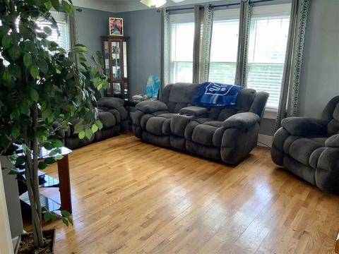 202 Terrace St, Flushing, MI 48433 photo 4