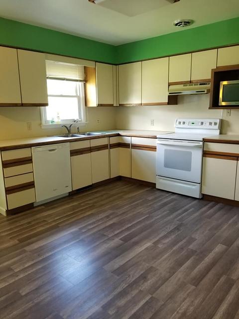 5190 Lane, Flushing, MI 48433 photo 3