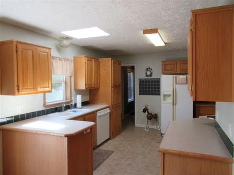 6344 Turner Rd, Flushing, MI 48433 photo 7