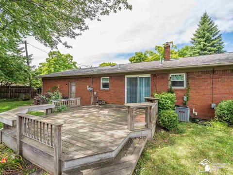 1120 Mccormick Dr, Monroe, MI 48162 photo 17