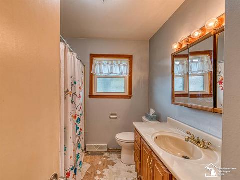 1120 Mccormick Dr, Monroe, MI 48162 photo 12