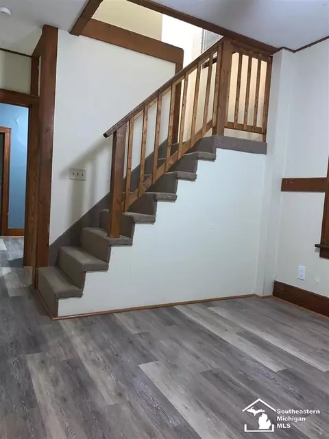 7 E Noble, Monroe, MI 48162 photo 8