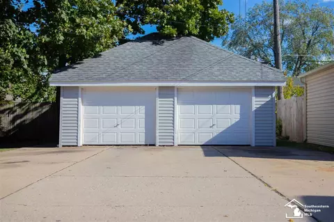 160 Riverview, Monroe, MI 48162 photo 5