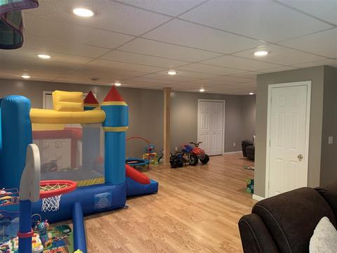 9220 Vernon, Bancroft, MI 48414 photo 4