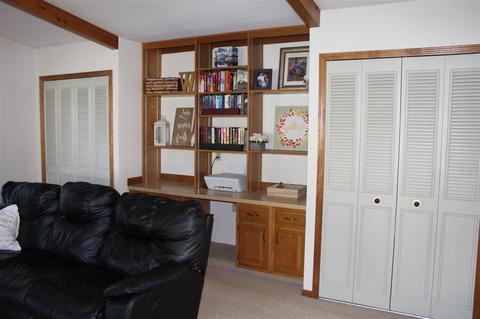 906 Coutant, Flushing, MI 48433 photo 10