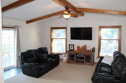 906 Coutant, Flushing, MI 48433 photo 9
