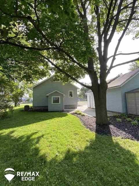 5313 State, Davison, MI 48423 photo 3