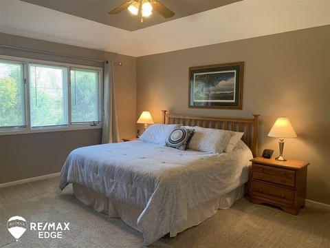 48372 Lafayette Dr, Macomb, MI 48044 photo 30