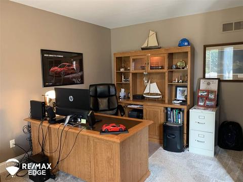 48372 Lafayette Dr, Macomb, MI 48044 photo 20