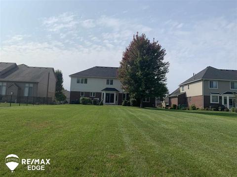 48372 Lafayette Dr, Macomb, MI 48044 photo 41