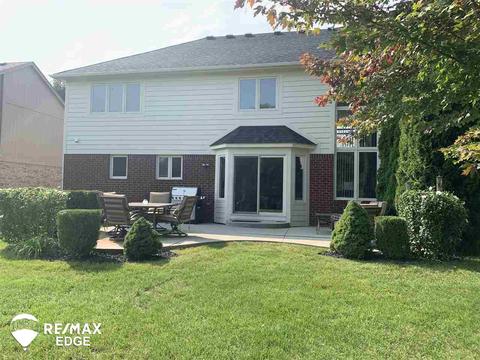 48372 Lafayette Dr, Macomb, MI 48044 photo 36