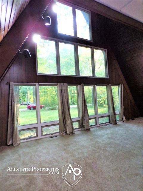2180 Lela Dr, Flint, MI 48507 photo 4