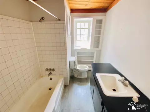 160 Riley, Dundee, MI 48131 photo 6