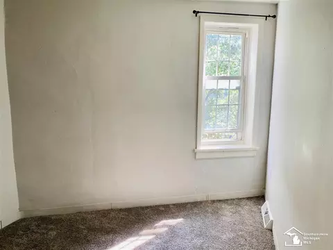 160 Riley, Dundee, MI 48131 photo 4