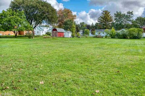 304 E Washington, Vernon, MI 48476 photo 9