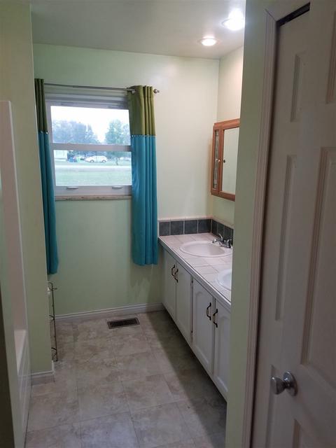 6406 Coldwater, Flushing, MI 48433 photo 11