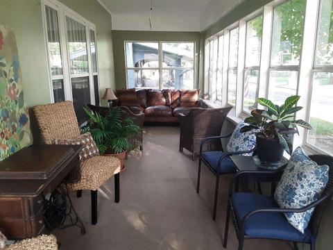 415 E Williams, Owosso, MI 48867 photo 2