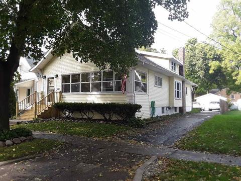 415 E Williams, Owosso, MI 48867 photo 1