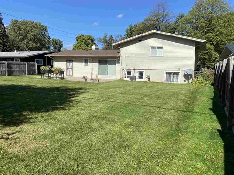 1905 Windsor Ln, Flint, MI 48507 photo 3