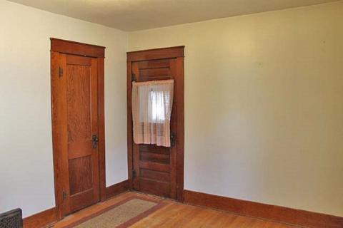 646 E Main St, Owosso, MI 48867 photo 21
