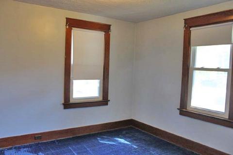 646 E Main St, Owosso, MI 48867 photo 23