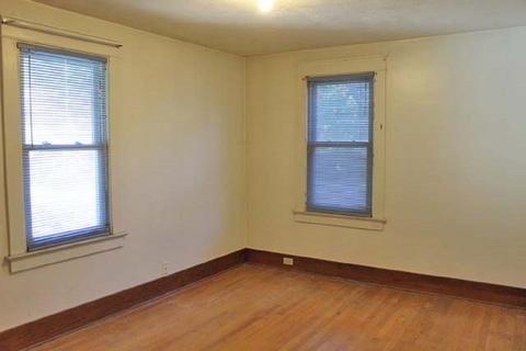 646 E Main St, Owosso, MI 48867 photo 25