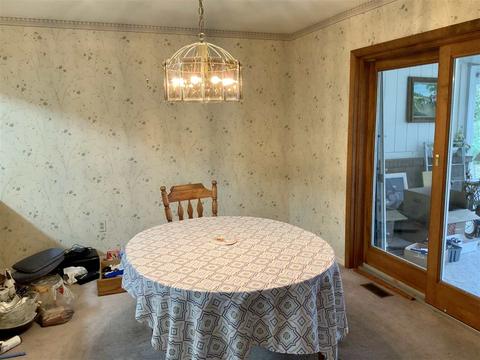 5554 Hickory Cir, Flushing, MI 48433 photo 8