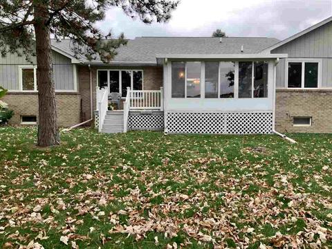 5554 Hickory Cir, Flushing, MI 48433 photo 21