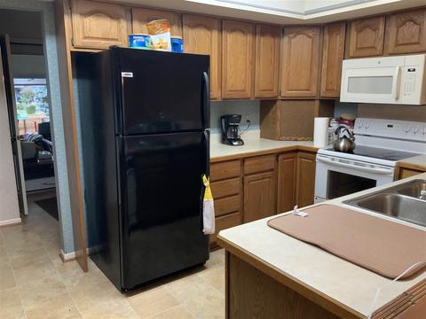 5554 Hickory Cir, Flushing, MI 48433 photo 4