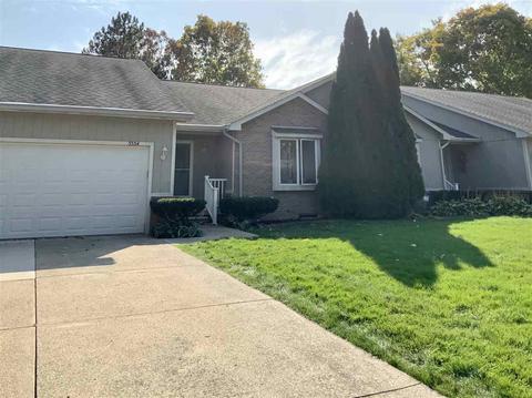 5554 Hickory Cir, Flushing, MI 48433 photo 2