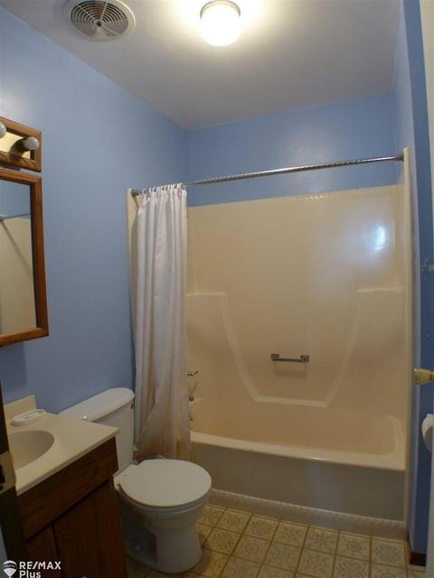 803 State Rd, Vassar, MI 48768 photo 8