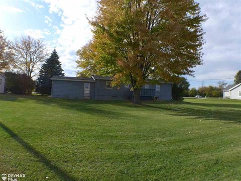 803 State Rd, Vassar, MI 48768 photo 17