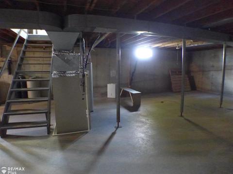 803 State Rd, Vassar, MI 48768 photo 15