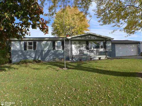 803 State Rd, Vassar, MI 48768 photo 1