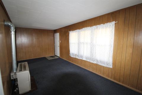2015 Algonac Dr, Flint, MI 48532 photo 5