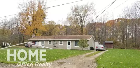 170-178 Doepker, Owosso, MI 48867 photo 3
