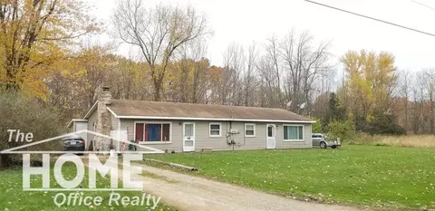 170-178 Doepker, Owosso, MI 48867 photo 1