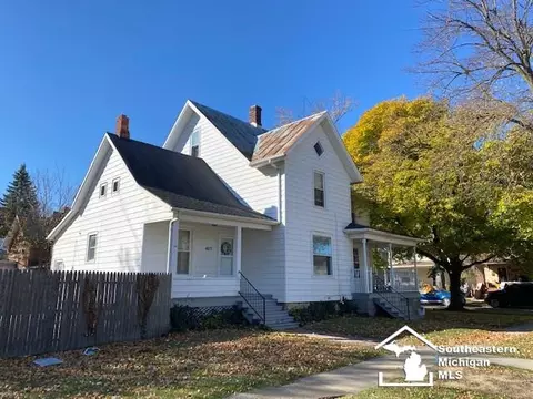 403 Smith, Monroe, MI 48161 photo 1