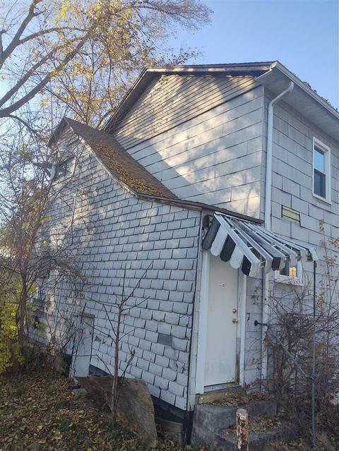 144 E Lakeview, Flint, MI 48503 photo 3