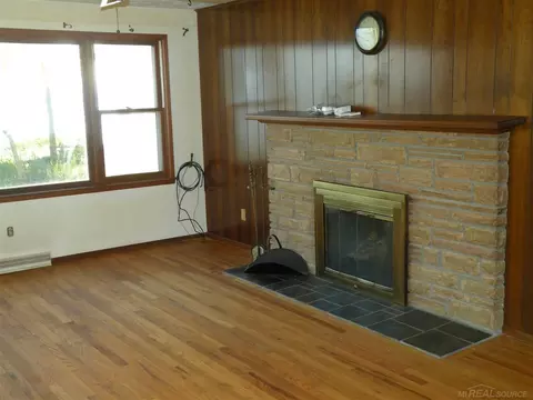 2711 Lakeshore, Applegate, MI 48401 photo 8