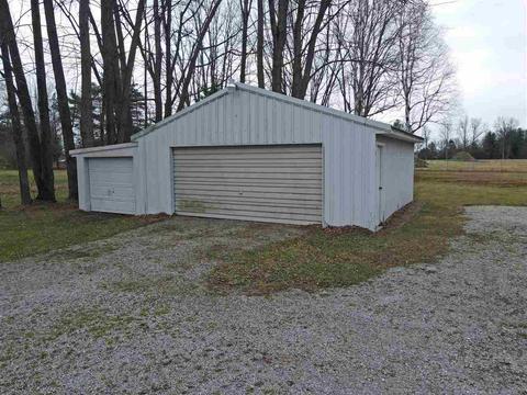 3810 E Burt Rd, Burt, MI 48417 photo 3