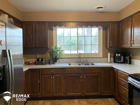 8845 Ormes, Vassar, MI 48768 photo 10