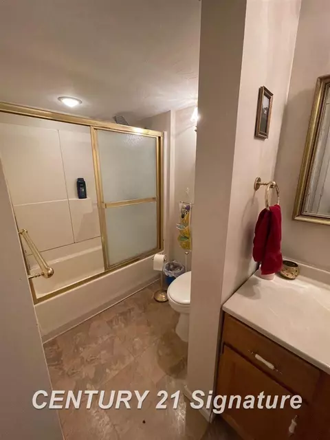 306 E Maple, Holly, MI 48442 photo 27
